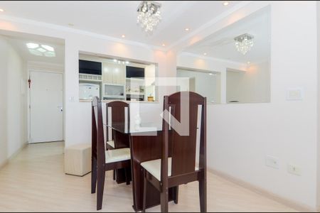 Sala de apartamento à venda com 2 quartos, 58m² em Vila Milton, Guarulhos