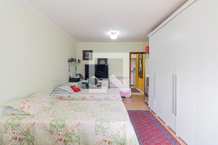 Casa à venda com 260m², 2 quartos e 2 vagas Casa à venda com 260m², 2 quartos e 2 vagasQuarto - Casa 02