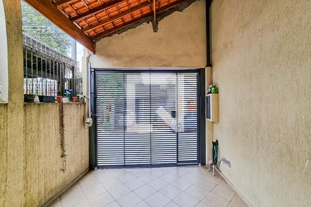 Casa à venda com 260m², 2 quartos e 2 vagas Casa à venda com 260m², 2 quartos e 2 vagasGaragem