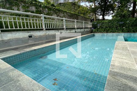 Apartamento para alugar com 71m², 2 quartos e 2 vagas Apartamento para alugar com 71m², 2 quartos e 2 vagasÁrea comum - Piscina