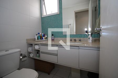 Apartamento para alugar com 71m², 2 quartos e 2 vagas Apartamento para alugar com 71m², 2 quartos e 2 vagasBanheiro do Corredor