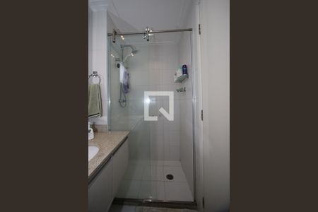 Apartamento para alugar com 71m², 2 quartos e 2 vagas Apartamento para alugar com 71m², 2 quartos e 2 vagasBanheiro do Corredor