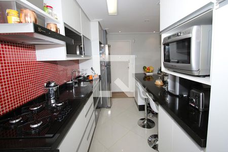 Apartamento para alugar com 71m², 2 quartos e 2 vagas Apartamento para alugar com 71m², 2 quartos e 2 vagasCozinha/ Área de Serviço