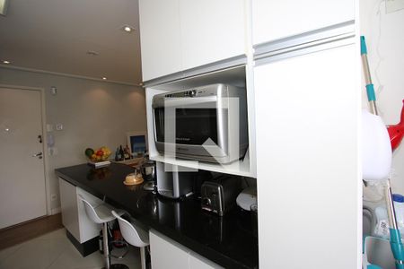 Apartamento para alugar com 71m², 2 quartos e 2 vagas Apartamento para alugar com 71m², 2 quartos e 2 vagasCozinha/ Área de Serviço