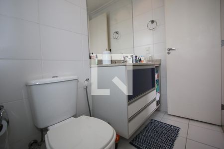 Apartamento para alugar com 71m², 2 quartos e 2 vagas Apartamento para alugar com 71m², 2 quartos e 2 vagasBanheiro da Suíte