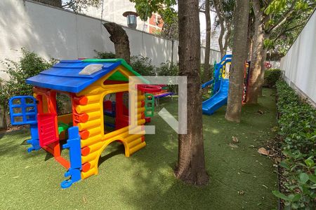 Apartamento para alugar com 71m², 2 quartos e 2 vagas Apartamento para alugar com 71m², 2 quartos e 2 vagasÁrea comum - Playground