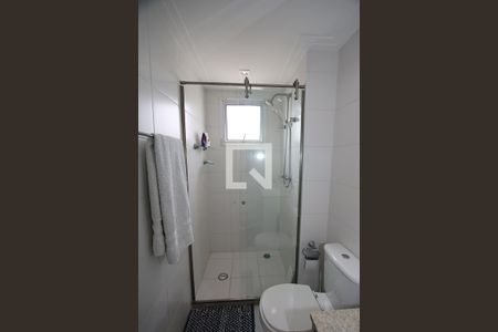 Apartamento para alugar com 71m², 2 quartos e 2 vagas Apartamento para alugar com 71m², 2 quartos e 2 vagasBanheiro da Suíte