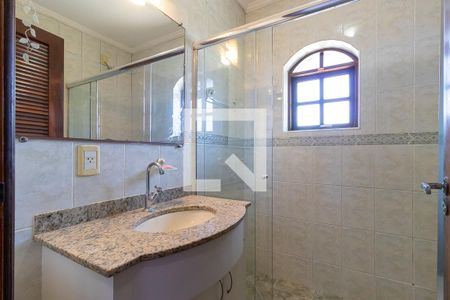 Casa à venda com 250m², 4 quartos e 2 vagas Casa à venda com 250m², 4 quartos e 2 vagasBanheiro da suíte 2