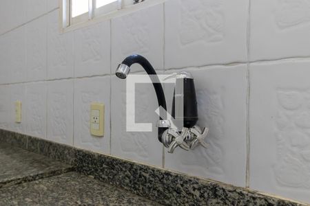 Casa à venda com 250m², 4 quartos e 2 vagas Casa à venda com 250m², 4 quartos e 2 vagasCozinha