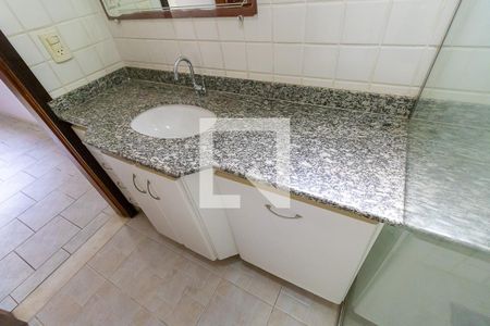 Banheiro da suíte 1 de casa à venda com 4 quartos, 250m² em Jardim Flamboyant, Campinas