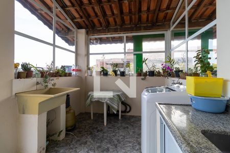 Casa para alugar com 1010m², 3 quartos e 3 vagas Casa para alugar com 1010m², 3 quartos e 3 vagasÁrea de serviço