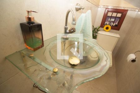 Casa à venda com 219m², 3 quartos e 5 vagasLavabo