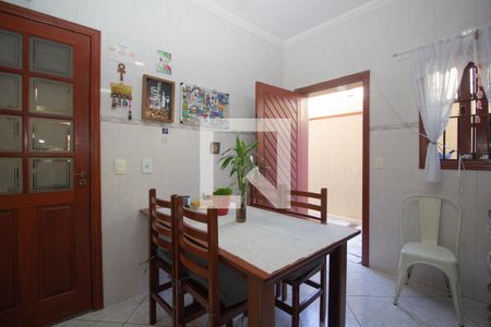 Casa à venda com 219m², 3 quartos e 5 vagasCopa