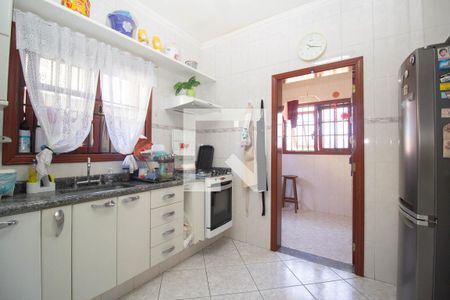 Casa à venda com 219m², 3 quartos e 5 vagasCozinha