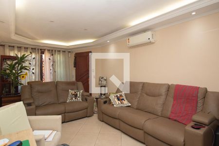 Sala de casa à venda com 3 quartos, 219m² em Vila Bonilha, São Paulo