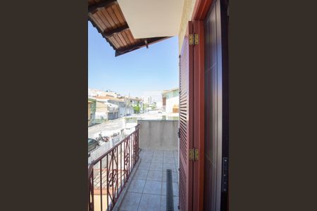 Casa à venda com 219m², 3 quartos e 5 vagasVaranda - Quarto 1 - Suíte