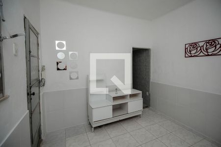 Sala de casa para alugar com 1 quarto, 55m² em Piedade, Rio de Janeiro
