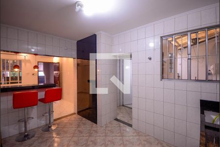 Casa à venda com 90m², 2 quartos e 2 vagas Casa à venda com 90m², 2 quartos e 2 vagasCozinha