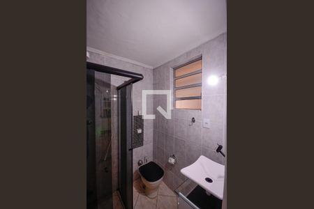 Casa à venda com 90m², 2 quartos e 2 vagas Casa à venda com 90m², 2 quartos e 2 vagasBanheiro