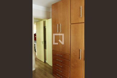 Casa à venda com 243m², 3 quartos e 2 vagasSuíte 1