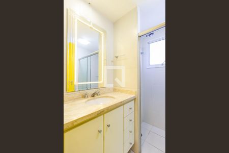 Apartamento à venda com 94m², 3 quartos e 2 vagasBanheiro