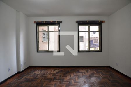 Sala  de kitnet/studio para alugar com 1 quarto, 36m² em Centro Histórico, Porto Alegre