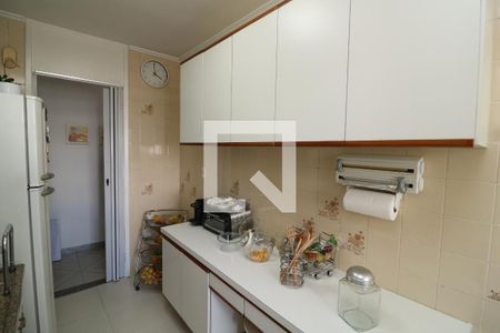 Apartamento à venda com 54m², 2 quartos e 1 vagaCozinha