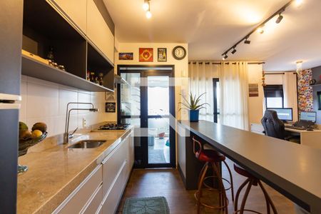 Cozinha  de apartamento à venda com 2 quartos, 78m² em Continental, Osasco