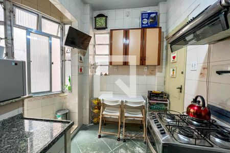 Apartamento à venda com 132m², 3 quartos e sem vagaCozinha