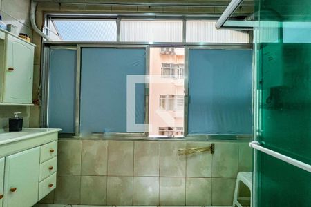 Apartamento à venda com 132m², 3 quartos e sem vagaBanheiro