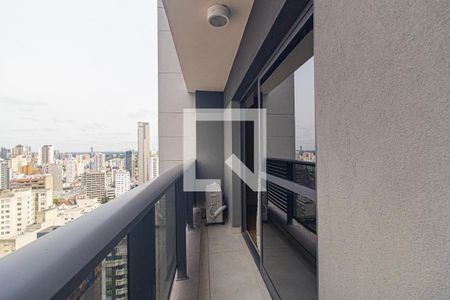 Sacada de kitnet/studio para alugar com 1 quarto, 35m² em Centro, Curitiba