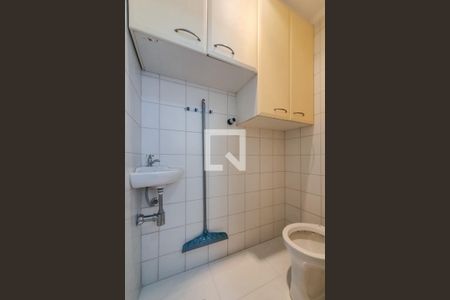 Apartamento à venda com 70m², 2 quartos e 1 vagaBanheiro de serviço