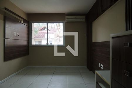 Casa à venda com 243m², 3 quartos e 2 vagasQuarto Suíte 2 