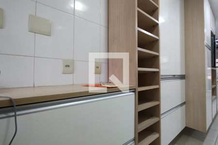 Casa à venda com 243m², 3 quartos e 2 vagasCozinha - Armários