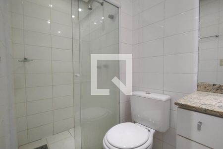 Casa à venda com 243m², 3 quartos e 2 vagasBanheiro da Suíte 1