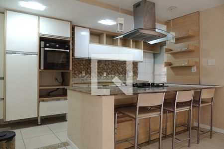 Casa à venda com 243m², 3 quartos e 2 vagasCozinha - Armários