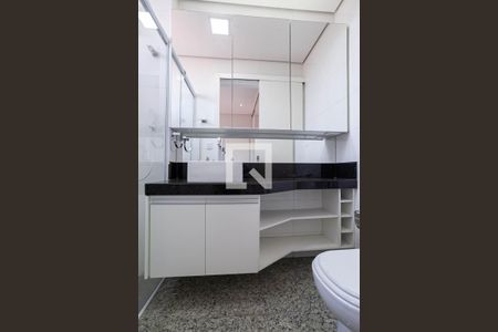 Apartamento à venda com 160m², 3 quartos e 3 vagasBanheiro da suíte