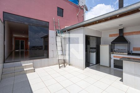 Casa para alugar com 350m², 2 quartos e 8 vagasQuintal