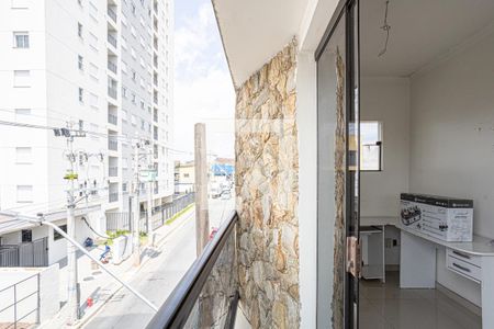 Sacada de casa para alugar com 2 quartos, 350m² em Jardim Santo Estêvão, Carapicuíba