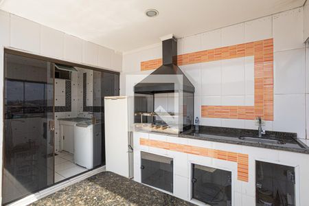 Casa para alugar com 350m², 2 quartos e 8 vagasQuintal