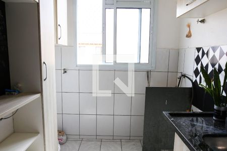 Apartamento à venda com 48m², 2 quartos e 1 vaga Apartamento à venda com 48m², 2 quartos e 1 vagaCozinha e Área de Serviço