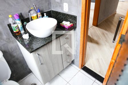 Apartamento à venda com 48m², 2 quartos e 1 vaga Apartamento à venda com 48m², 2 quartos e 1 vagaBanheiro