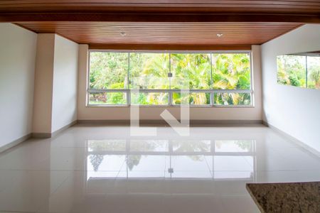 Casa de condomínio à venda com 210m², 3 quartos e 1 vaga Casa de condomínio à venda com 210m², 3 quartos e 1 vagaSótão