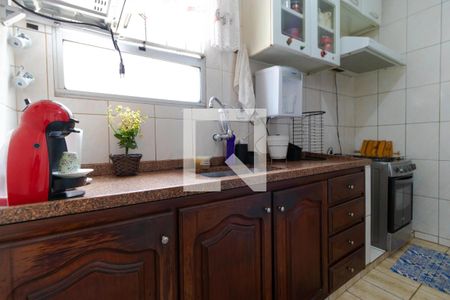 Apartamento à venda com 84m², 3 quartos e 2 vagas Apartamento à venda com 84m², 3 quartos e 2 vagasCozinha