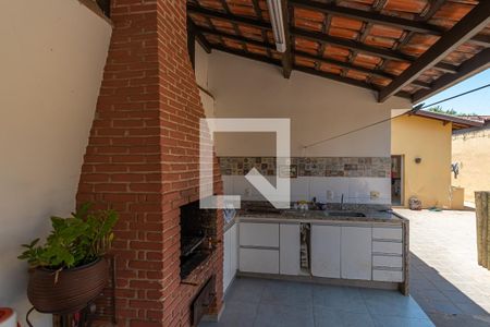 Casa à venda com 480m², 4 quartos e 5 vagasChurrasqueira