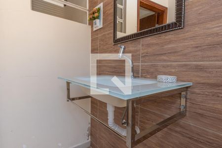 Casa à venda com 480m², 4 quartos e 5 vagasDetalhe Lavabo