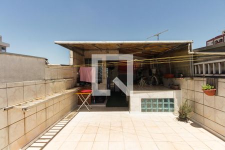 Casa à venda com 120m², 2 quartos e 1 vagaTerraço e Área de serviço 