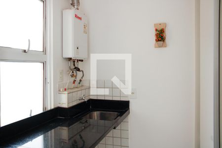 Área de Serviço de apartamento para alugar com 3 quartos, 70m² em Jardim Santa Rosa, Valinhos
