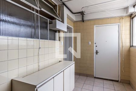 Apartamento à venda com 200m², 3 quartos e 1 vaga Apartamento à venda com 200m², 3 quartos e 1 vagaÁrea de serviço
