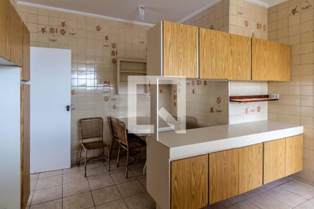 Apartamento à venda com 200m², 3 quartos e 1 vaga Apartamento à venda com 200m², 3 quartos e 1 vagaCozinha